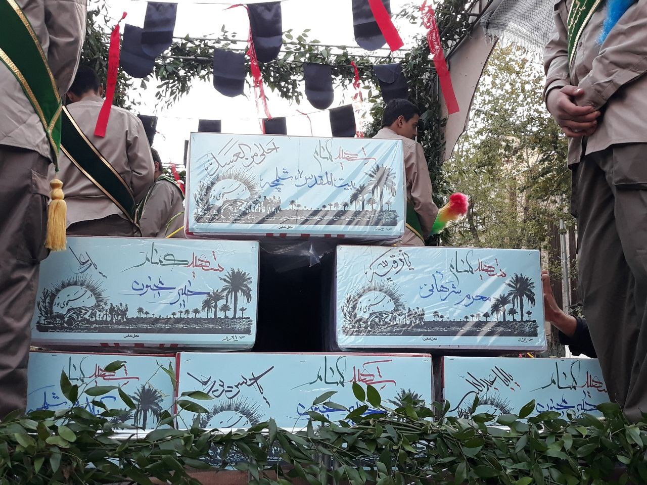 مراسم بزرگ تشییع پیکر مطهر ۲۰۰ شهید گمنام در تهران آغاز شد