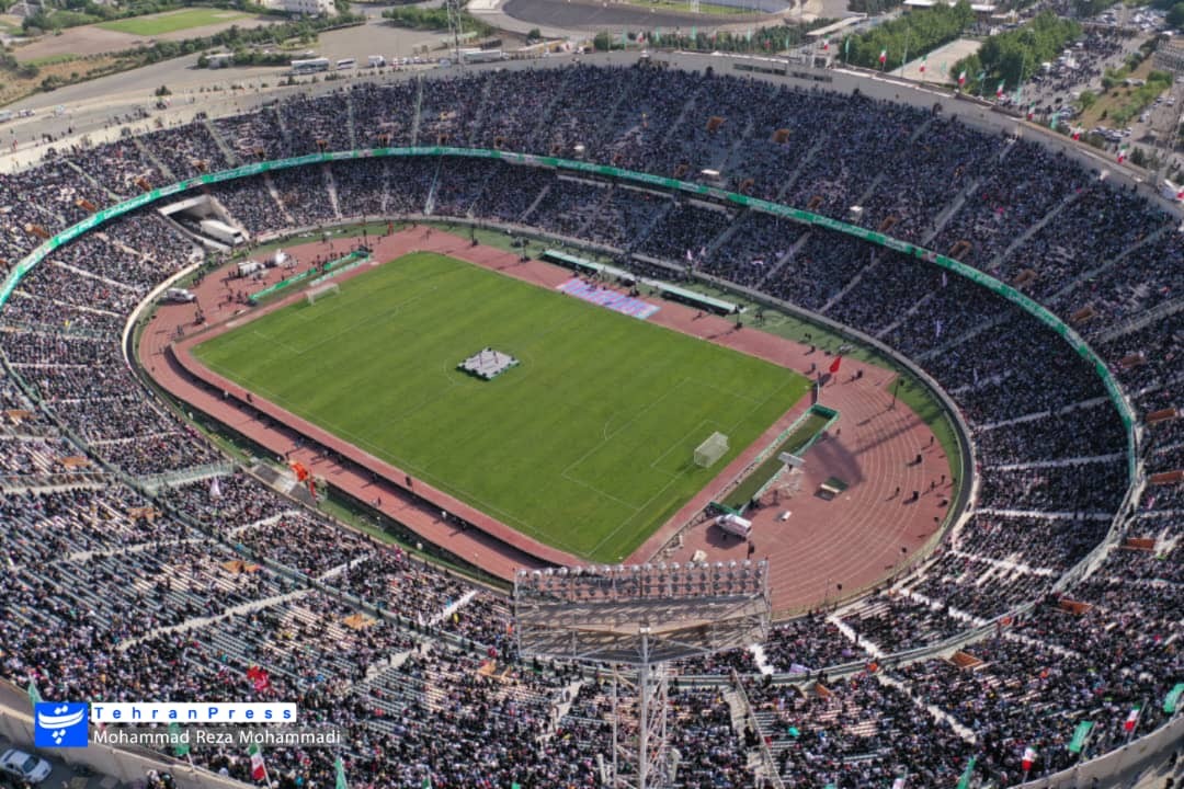 اجتماع 100 هزار نفری «سلام فرمانده» در استادیوم آزادی تهران