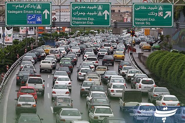دردسرهای بارش برف و باران در تهران در سایه غفلت مدیران شهری/ آلودگی هوای پایتخت رفت، ترافیک و آبگرفتگی معابر آمد! دردسرهای بارش برف و باران در تهران در سایه غفلت مدیران شهری/ آلودگی هوای پایتخت رفت، ترافیک و آبگرفتگی معابر آمد!