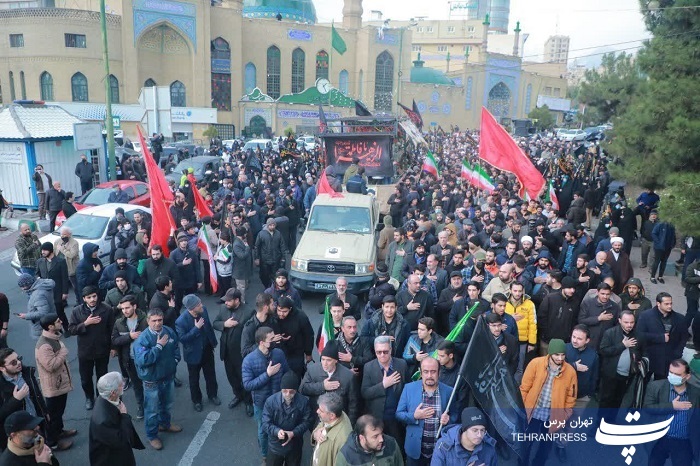 برگزاری تشییع پیکر شهید طلبه مدافع امنیت حسن مختارزاده در تهران برگزاری تشییع پیکر شهید طلبه مدافع امنیت حسن مختارزاده در تهران