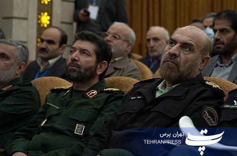 سردار حسن زاده:بحرانها یک فرصت طلایی برای برطرف کردن نقاط ضعف، خدمترسانی بیشتر به مردم و تولید سرمایه اجتماعی است/ استاندار تهران: رمز عبور از بحرانهای گذشته همراهی مردم با نظام بود سردار حسن زاده:بحرانها یک فرصت طلایی برای برطرف کردن نقاط ضعف، خدمترسانی بیشتر به مردم و تولید سرمایه اجتماعی است/ استاندار تهران: رمز عبور از بحرانهای گذشته همراهی مردم با نظام بود