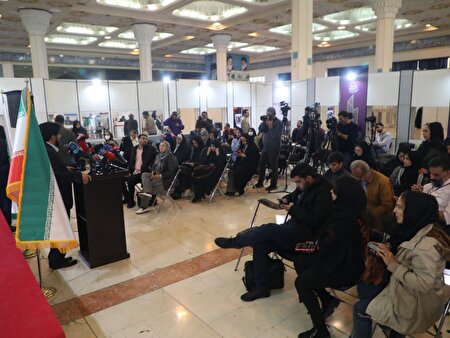 عکس| نشست سخنگوی شهرداری با خبرنگاران
