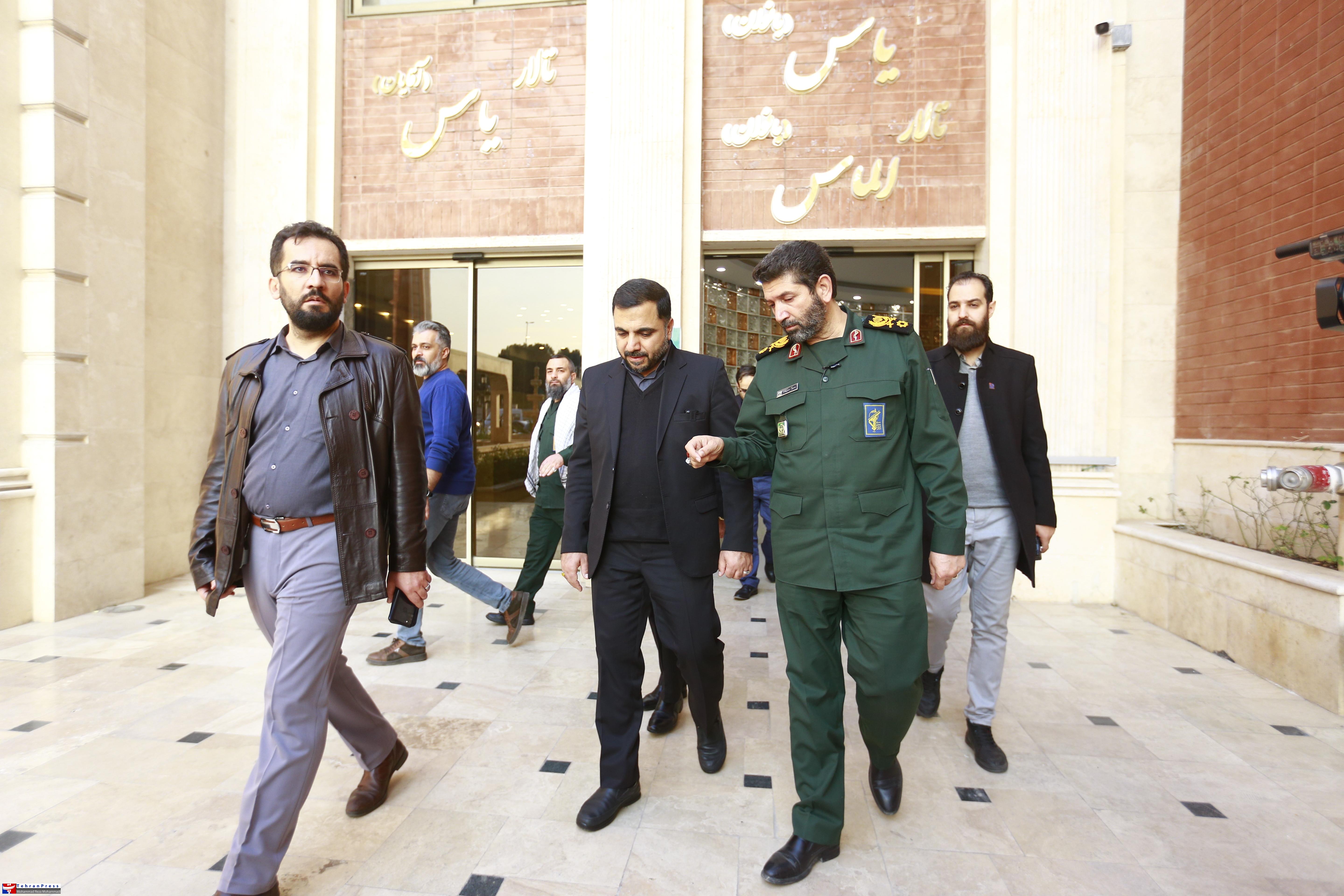 عکس| بازدید فرمانده سپاه تهران بزرگ و وزیر ارتباطات از سومین رویداد تولید محتوای دیجیتال بسیج پایتخت