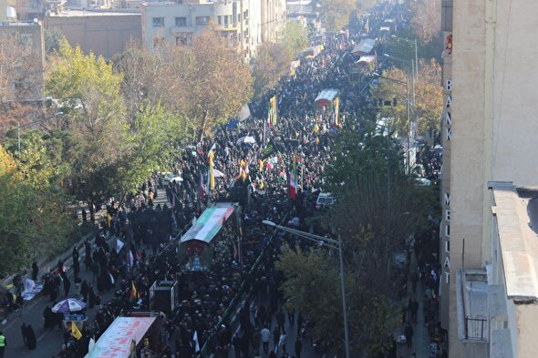 عکس| تشییع پیکر مطهر ۱۱۰‌ شهید گمنام در تهران