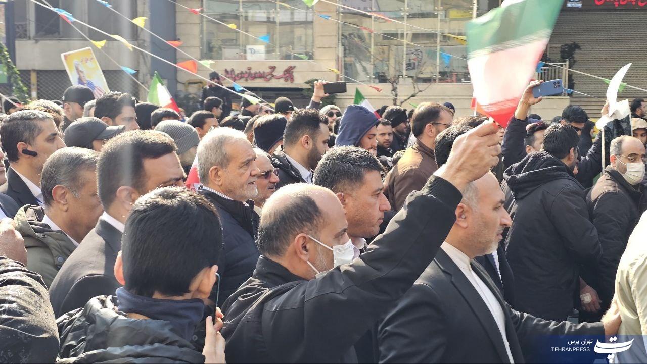 برگزاری راهپیمایی ۲۲ بهمن ۱۴۰۳ در تهران برگزاری راهپیمایی ۲۲ بهمن ۱۴۰۳ در تهران