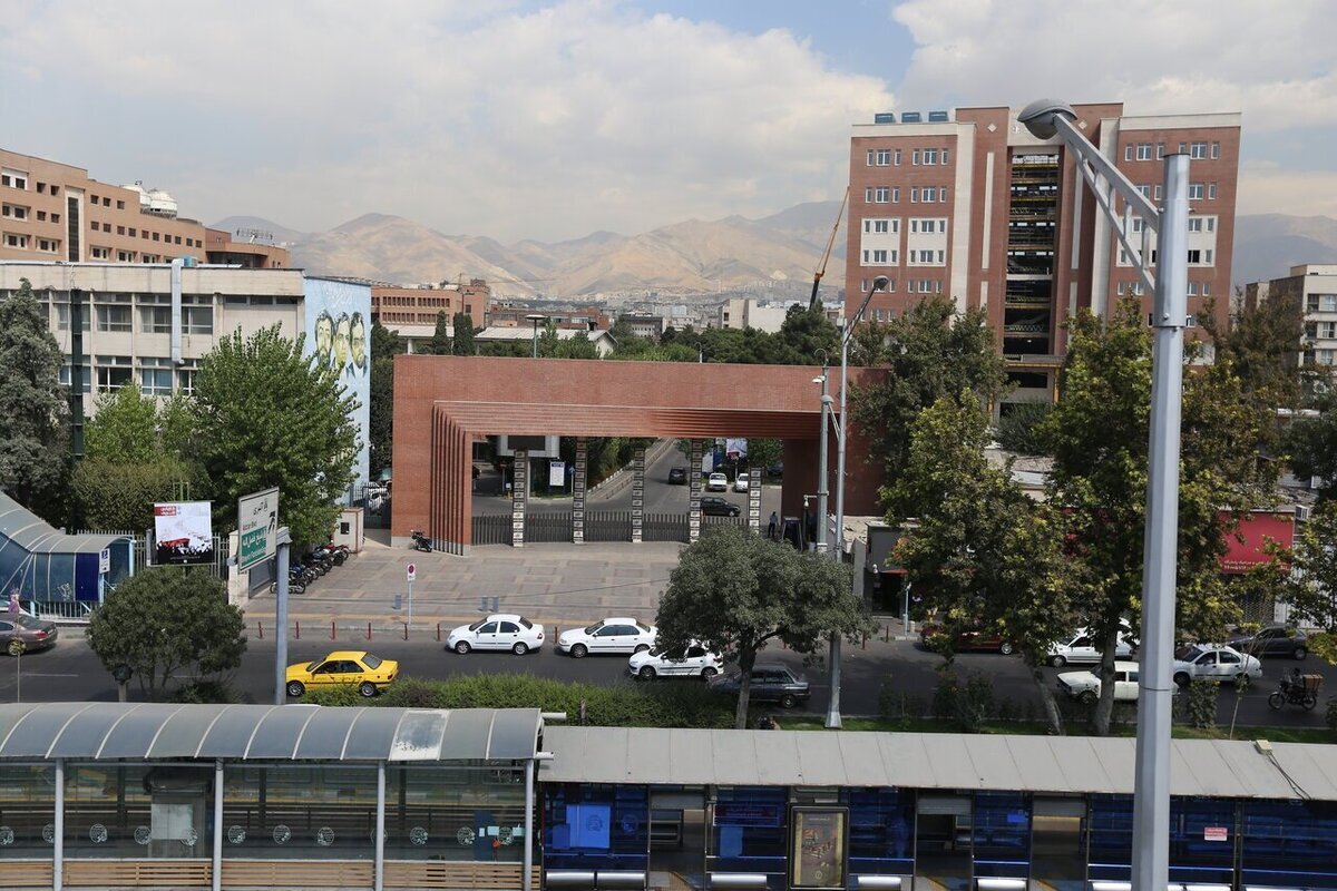 طرشت محلهای قدیمی با زندگی مدرن امروز طرشت محلهای قدیمی با زندگی مدرن امروز