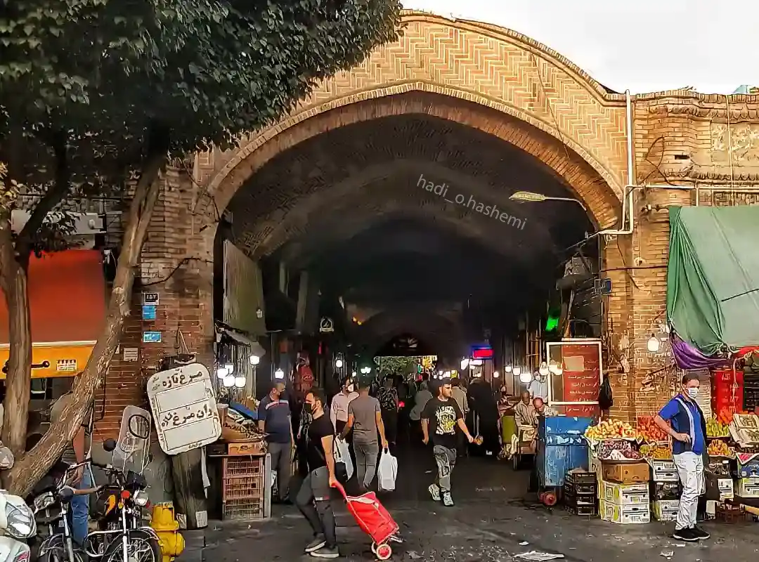 محله سنگلج تهران با تاریخ زنده خود محله سنگلج تهران با تاریخ زنده خود