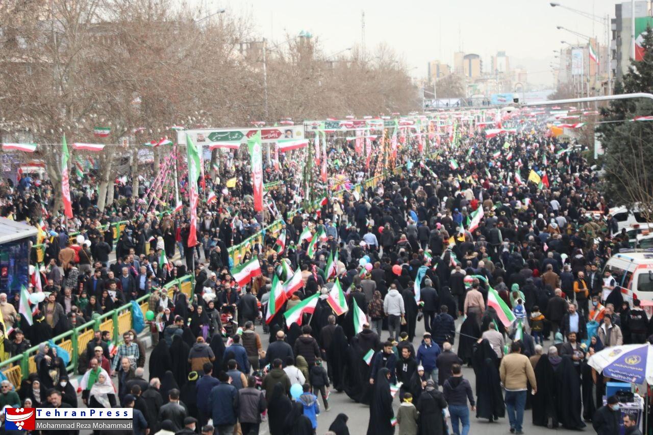 برگزاری راهپیمایی باشکوه ۲۲ بهمن در تهران برگزاری راهپیمایی باشکوه ۲۲ بهمن در تهران