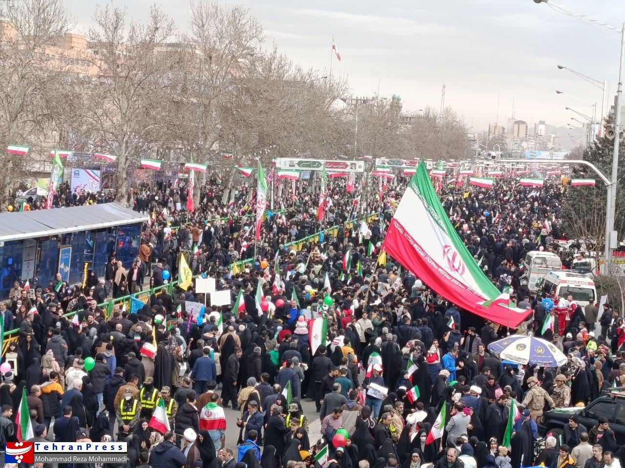 برگزاری راهپیمایی باشکوه ۲۲ بهمن در تهران برگزاری راهپیمایی باشکوه ۲۲ بهمن در تهران