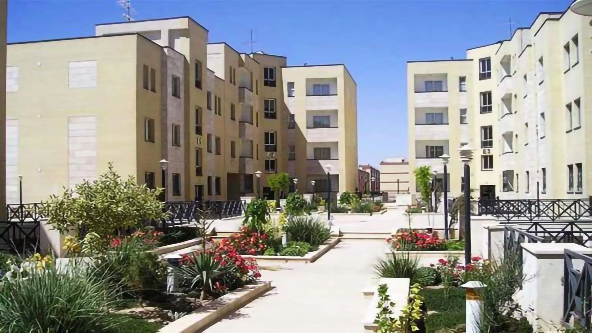 یافتآباد؛ از فرسودگی تا نوسازی هدفمند یافتآباد؛ از فرسودگی تا نوسازی هدفمند