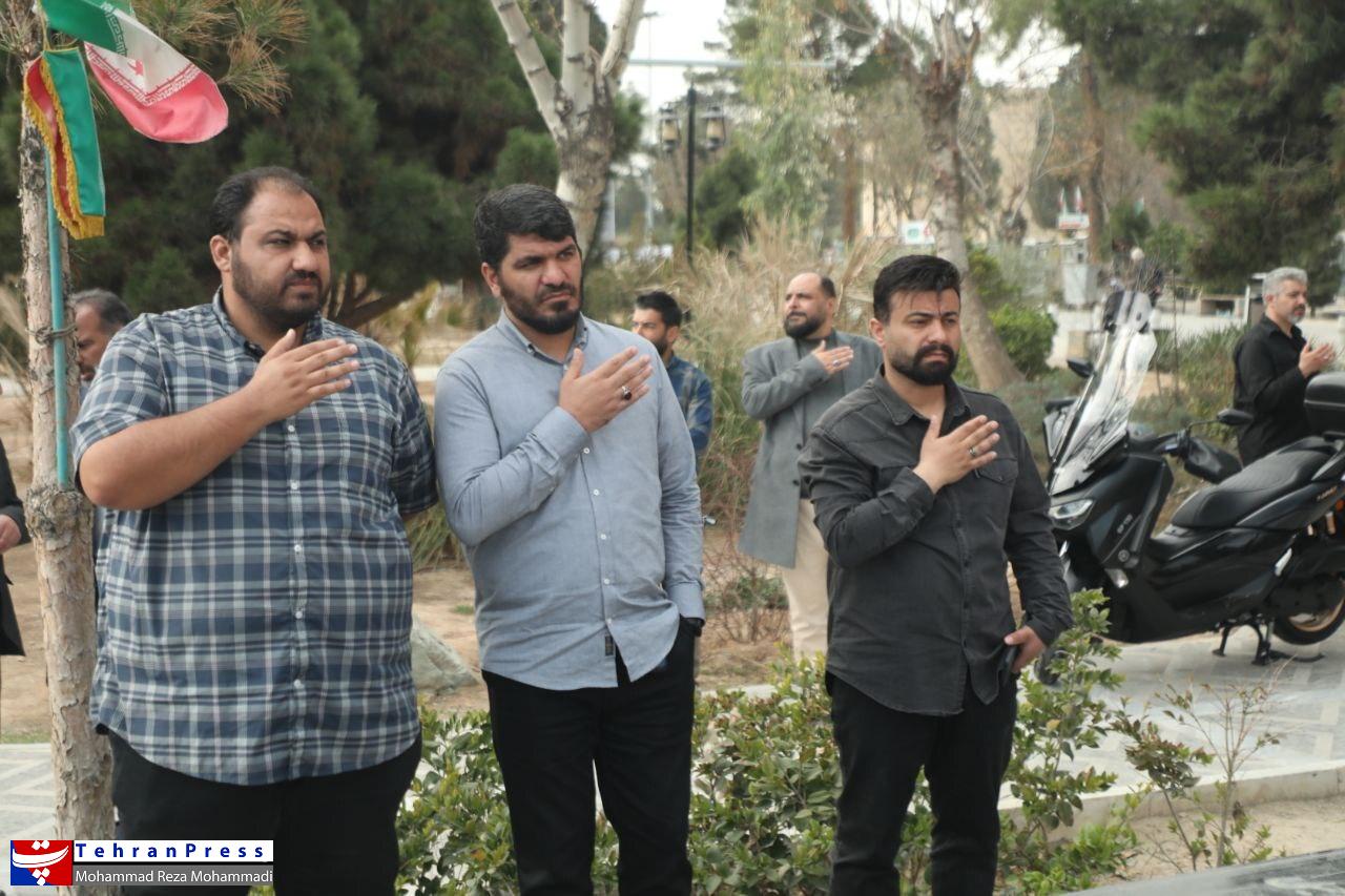 عکس| تشییع پیکر مادر جاویدالاثر حاج احمد متوسلیان در گلزار شهدای تهران