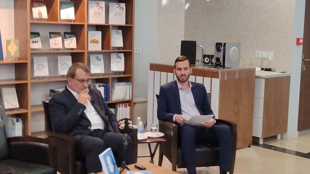 انتشار و رونمایی از مجموعه کتابی ۲جلدی انتشار و رونمایی از مجموعه کتابی ۲جلدی