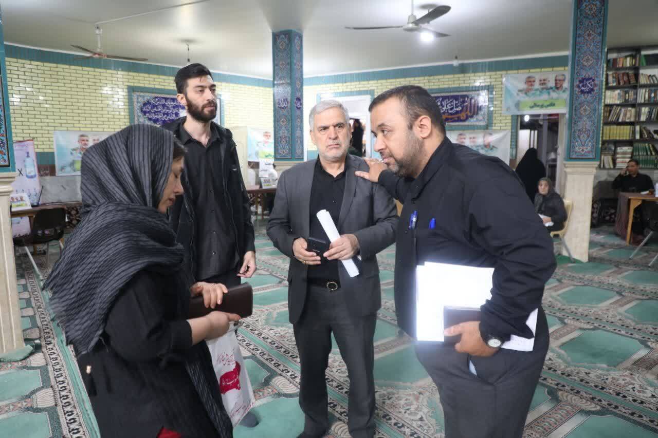 تجلی فرهنگ بسیجی در خدمت رسانی به مردم تجلی فرهنگ بسیجی در خدمت رسانی به مردم