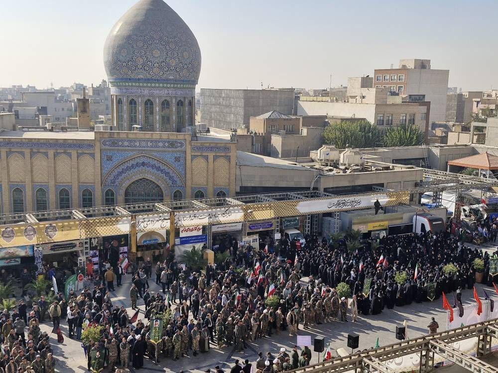 بزرگترین اجتماع بسیجیان شهرداری تهران بزرگترین اجتماع بسیجیان شهرداری تهران