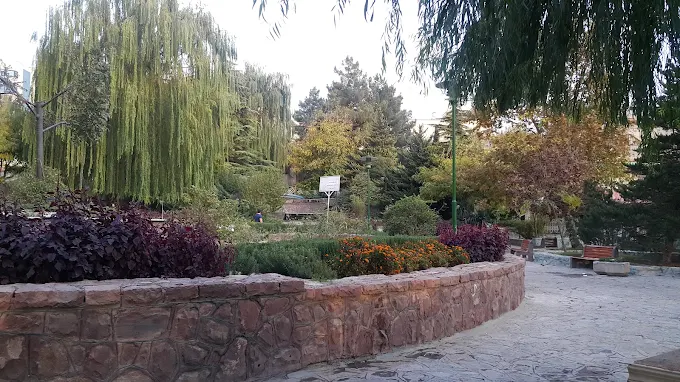 بوستان نظامی گنجوی؛ نفس تازهای در دل محله بوستان نظامی گنجوی؛ نفس تازهای در دل محله