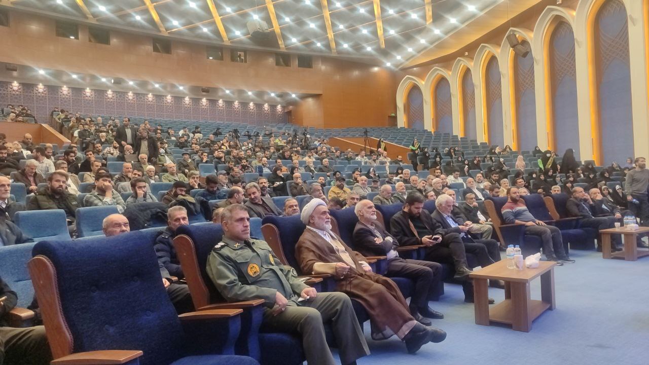 یادواره سرداران و ۴۵۰ شهید تدارکات و پشتیبانی تهران بزرگ یادواره سرداران و ۴۵۰ شهید تدارکات و پشتیبانی تهران بزرگ