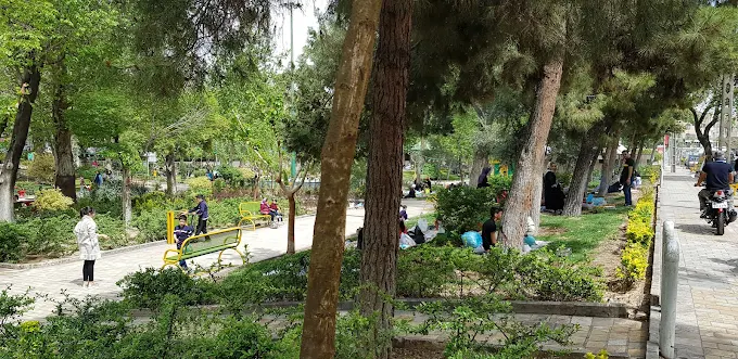 بوستان رضوان دوباره در روشنای طراوت میدرخشد بوستان رضوان دوباره در روشنای طراوت میدرخشد
