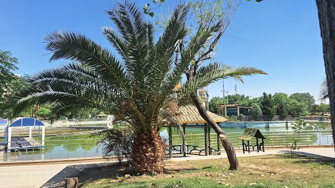 نفس تازه غرب تهران در بوستان المهدی