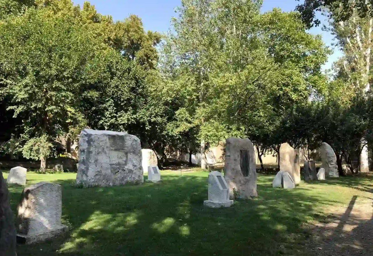 گنجینه شگفتیهای هنری در موزه جهاننما گنجینه شگفتیهای هنری در موزه جهاننما