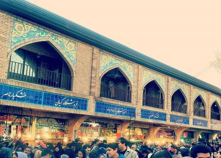بازار بزرگ تهران؛ هم فال و هم تماشا