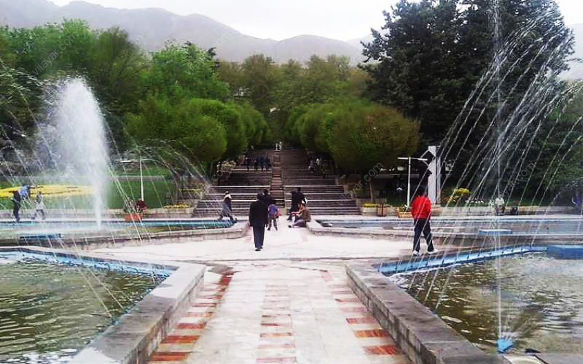 بوستان نیاوران؛ باغ ایرانی زیبا در شمال تهران بوستان نیاوران؛ باغ ایرانی زیبا در شمال تهران
