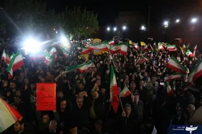 مردم تهران از فتنه‌های دشمن گفتند