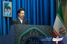 انقلاب اسلامی هویت خود را از مدرسه عاشورا دارد