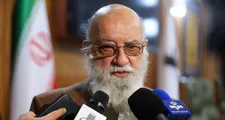 عده‌ای در استانداری تقسیم میراث می‌کنند