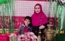 خداحافظی دانش‌آموزان از معلم فداکار