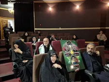 حضور ۱۰۰ نفر از خانواده‌های شهدا در حوزه هنری