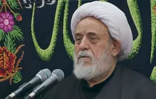  
دشمن در تلاش برای بی‌دین کردن مردم است