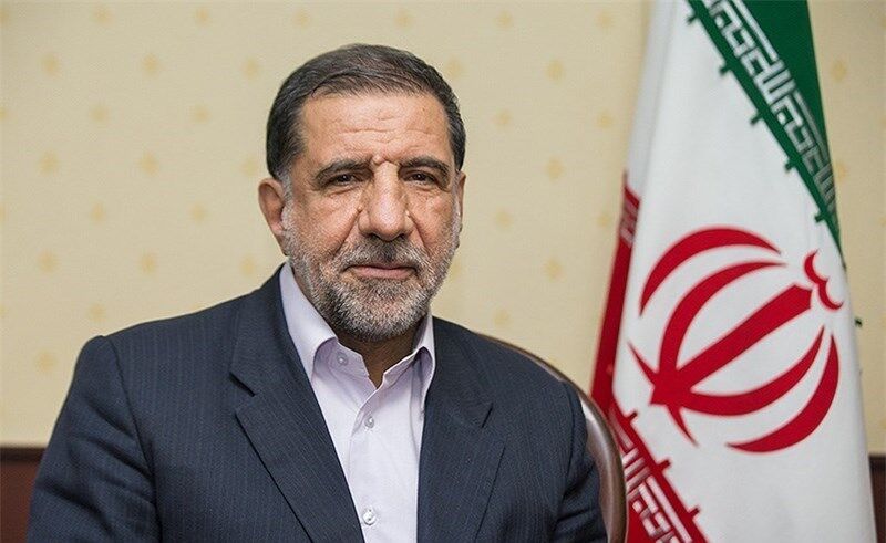اربعین؛ پرچم وحدت در میدان مقاومت اربعین؛ پرچم وحدت در میدان مقاومت