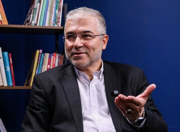 از دفاع مقدس تا امروز؛ مردم در میدان مقاومت از دفاع مقدس تا امروز؛ مردم در میدان مقاومت