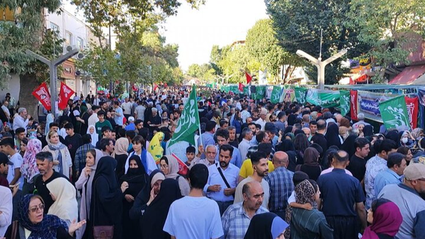 آغاز جشن «امت احمد» در تهران آغاز جشن «امت احمد» در تهران