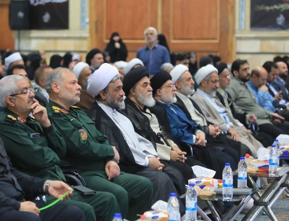 مساجد؛ دژ مستحکم مقاومت در برابر راهبردهای استکبار مساجد؛ دژ مستحکم مقاومت در برابر راهبردهای استکبار