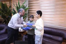 دیدار شهردار با برگزیدگان مسابقات پژوهش‌سرا‌ها