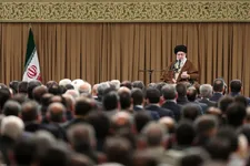 بدانیم پشت لبخندهای دیپلماسی، باطن خبیث پنهان است