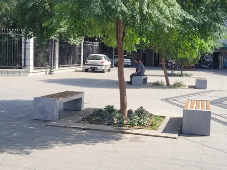 جانمایی مبلمان شهری در خیابان ولیعصر (عج) تهران
