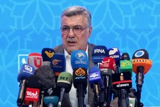 جوانی جمعیت بر پایه شاخص‌های عملکردی دنبال می‌شود
