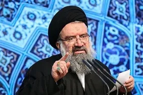 ایران خار چشم و استخوان در گلوی آمریکا است