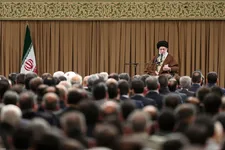 بدانیم پشت لبخندهای دیپلماسی، باطن خبیث پنهان است