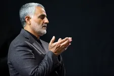بزرگداشت حاج قاسم سلیمانی با نوای مداحان اهل بیت(ع) در تهران
