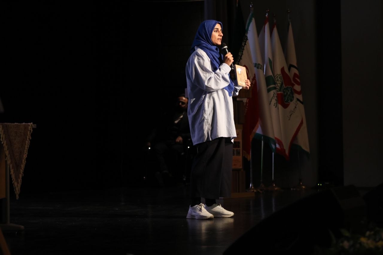 عکس| رونمایی از تازه‌ترین آثار انتشارات ۲۷ بعثت