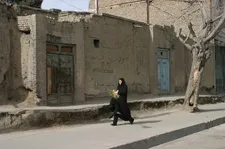 بازار مبل تهران در قلب محله یافت‌آباد