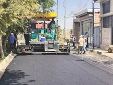 اجرای روکش آسفالت در مسیر‌های روستایی جنوب‌شرق تهران