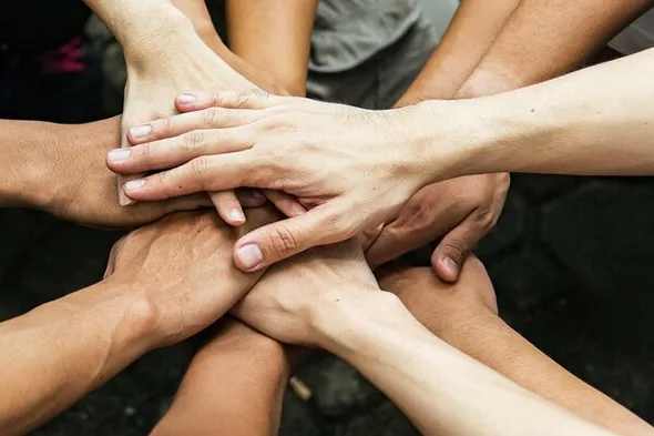از همسایگی تا مشارکت در اداره محله