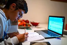 غیرحضوری شدن دوباره مدارس استان تهران