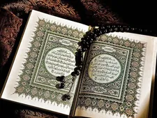 تلاوت قاری برگزیده مسابقات سراسری قرآن در حرم عبدالعظیم(ع)
