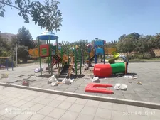 نوسازی وسایل بازی کودکان در منطقه ۱۸