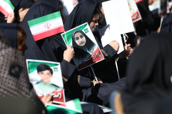 عکس| مدارس تهران در هفته دفاع مقدس